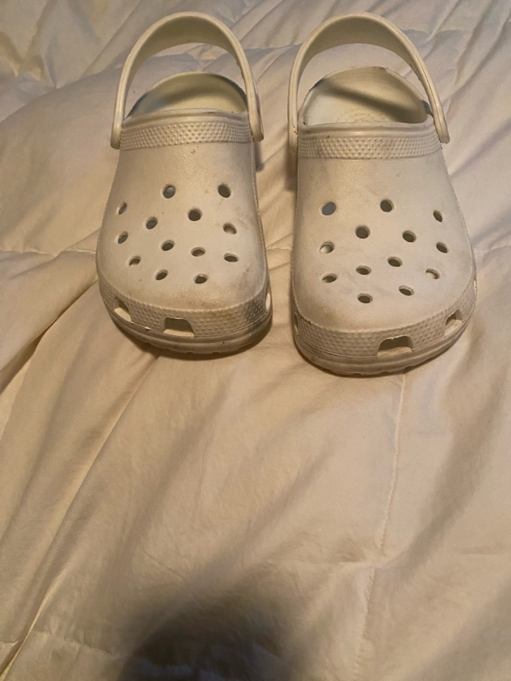 CROCS White Slip-On Sandal Clogs with Heel Strap